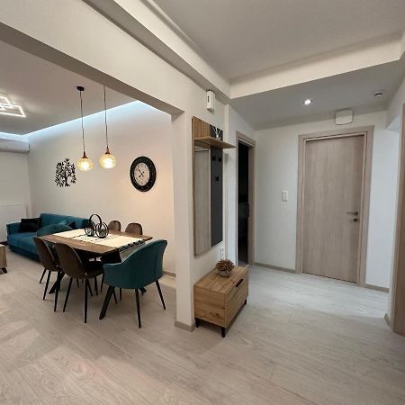 Jj Volos Luxury Center Home Luaran gambar